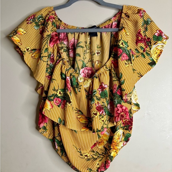 Floral Yellow Ruffle Midriff Top - Picture 2 of 3